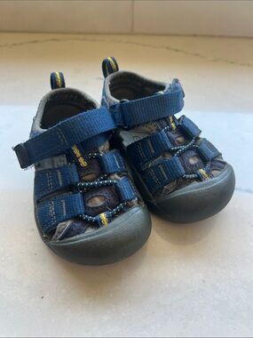 Keen Kids Navy Blue Closed-Toe Outdoor Sandals